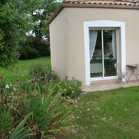 Une Chambre A La Campagne Basse-Goulaine Zewnętrze zdjęcie